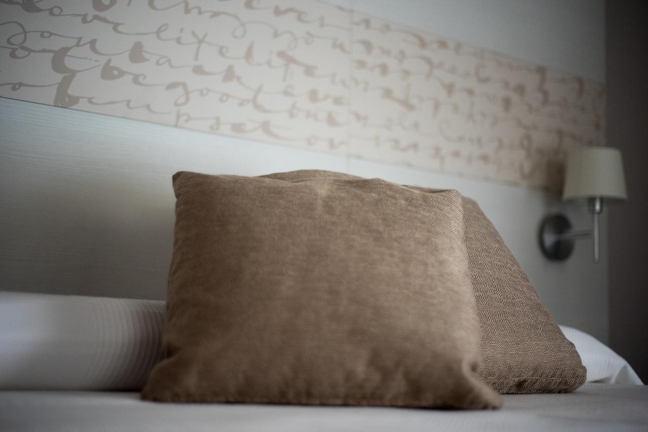 H2O Bed and Breakfast Sirmione Buitenkant foto