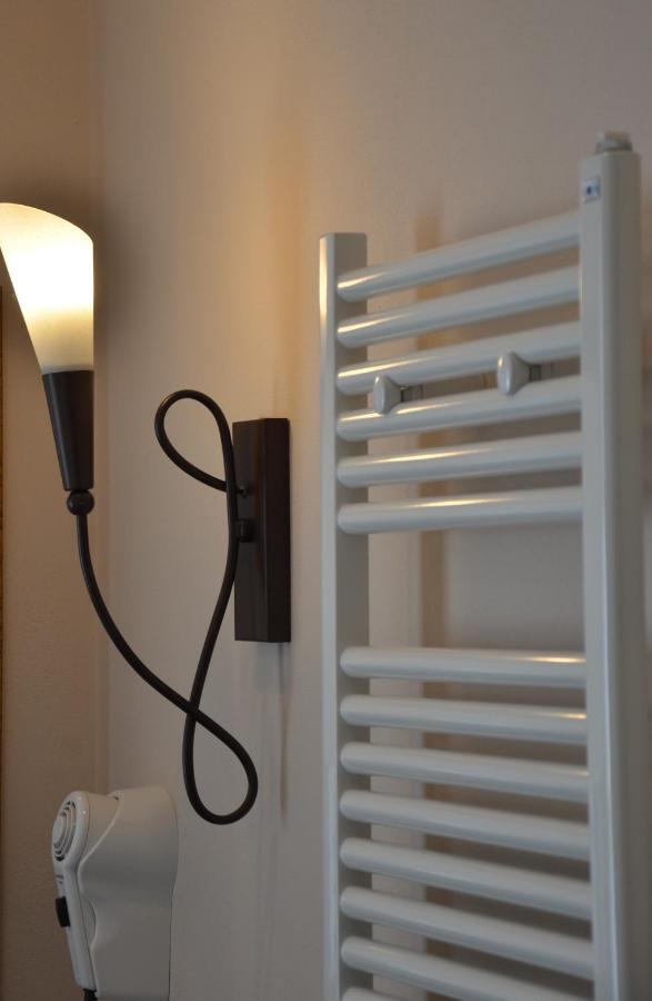H2O Bed and Breakfast Sirmione Buitenkant foto