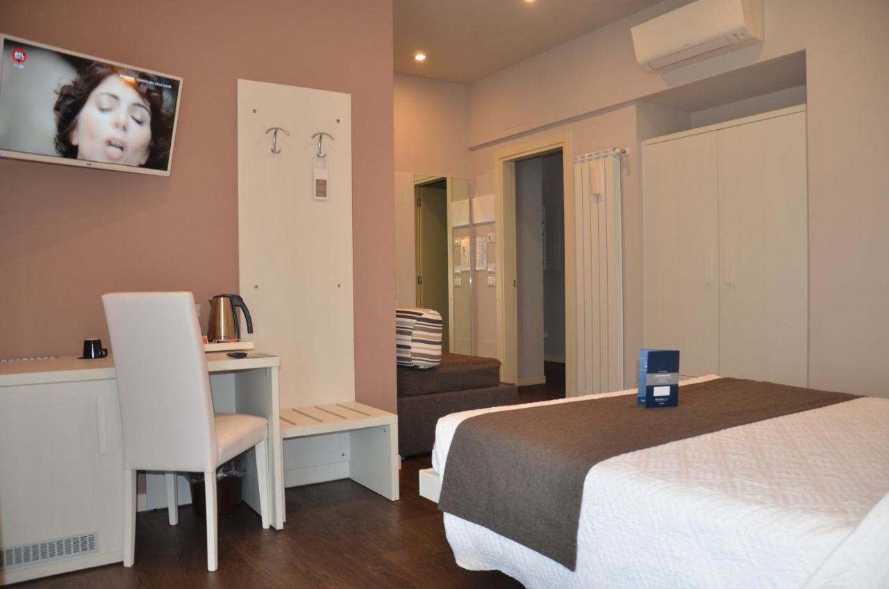 H2O Bed and Breakfast Sirmione Buitenkant foto