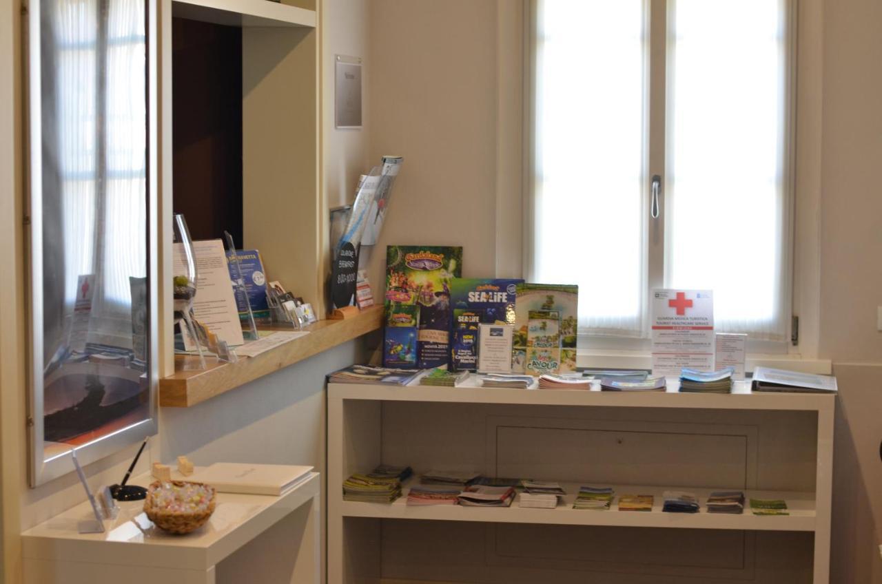 H2O Bed and Breakfast Sirmione Buitenkant foto